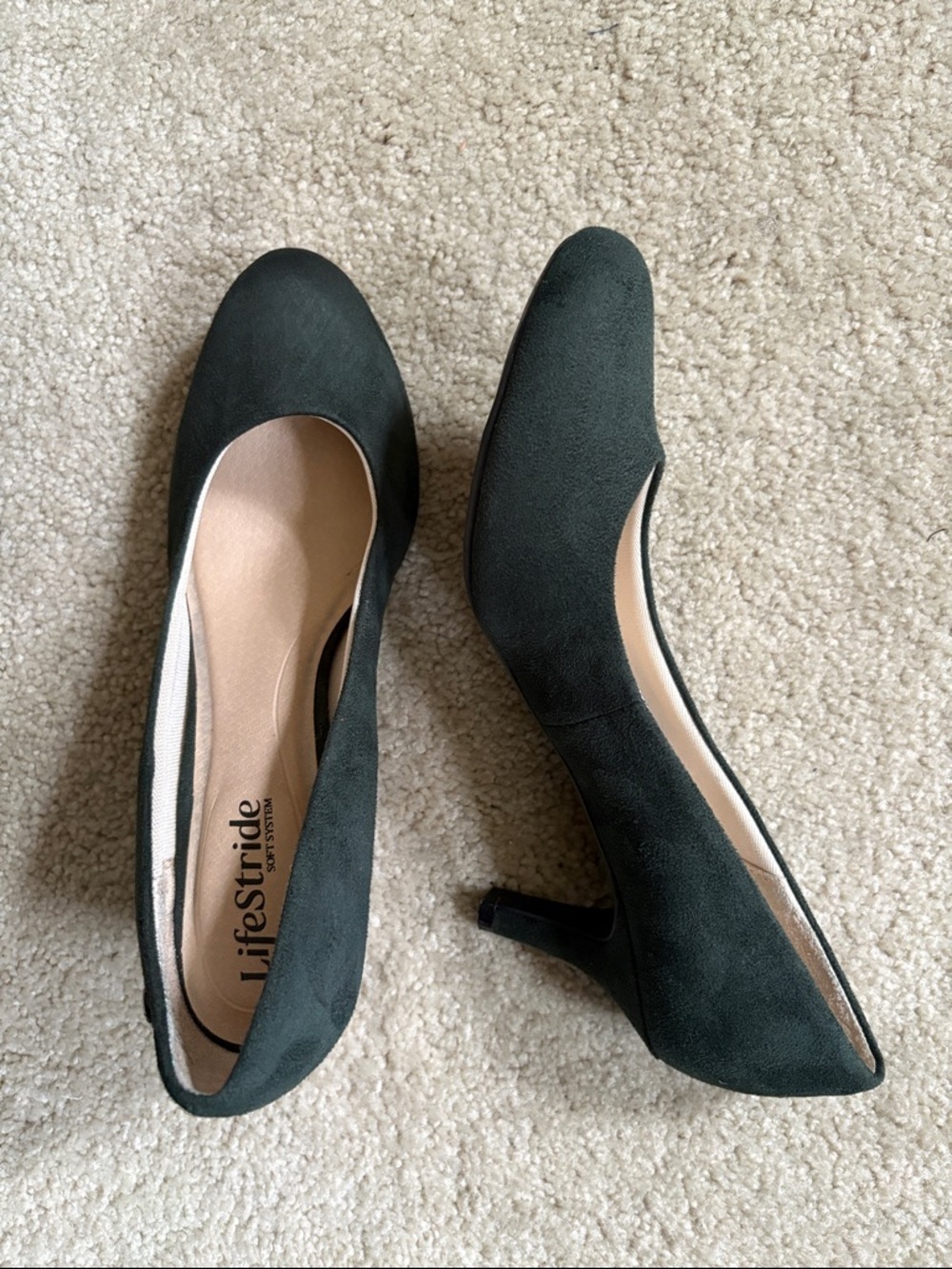 Life Stride Forest Green Faux Suede Mid Heel Pumps-Size 8M